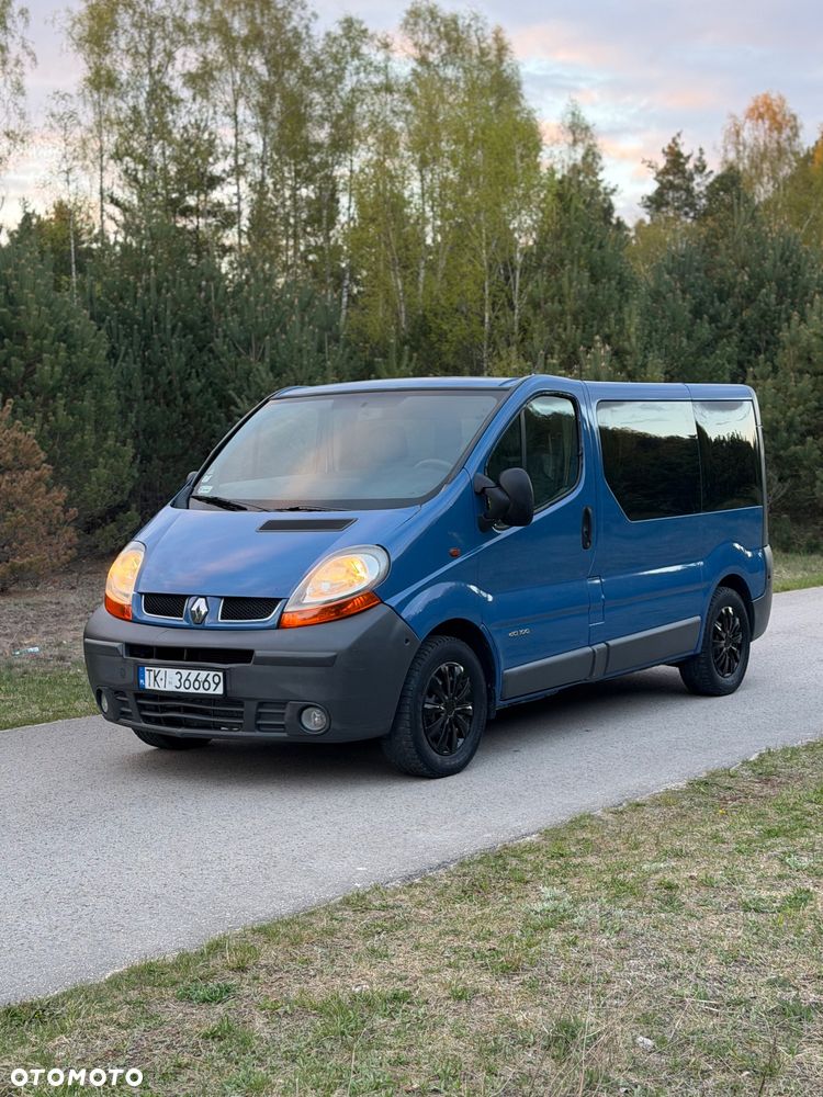 Renault Trafic Passenger Authentique - 1