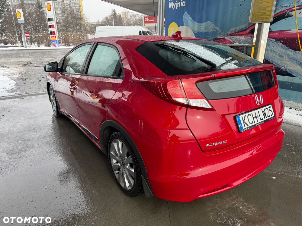 Honda Civic 1.8 i-VTEC Sport - 6