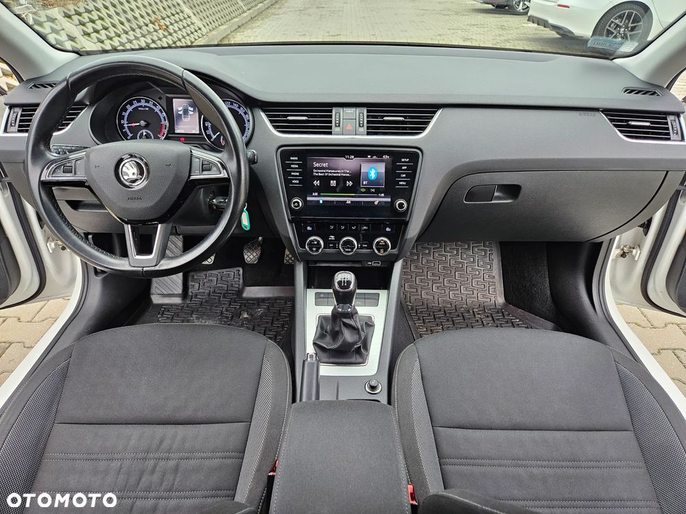 Skoda Octavia 1.6 TDI SCR Ambition - 9