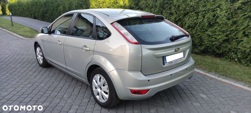 Ford Focus - 8
