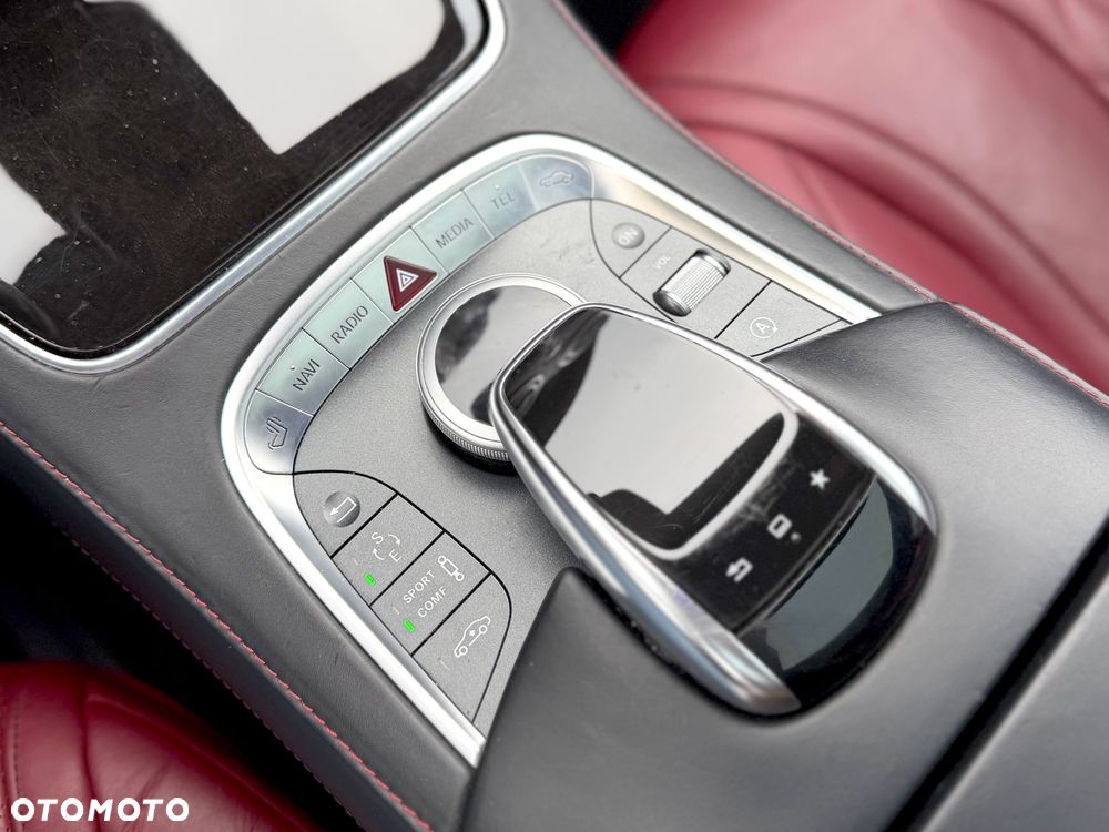 Mercedes-Benz Klasa S 500 4-Matic 7G-TRONIC - 36