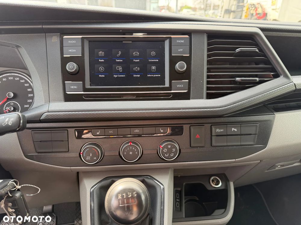 Volkswagen TRANSPORTER T6.1 - 8