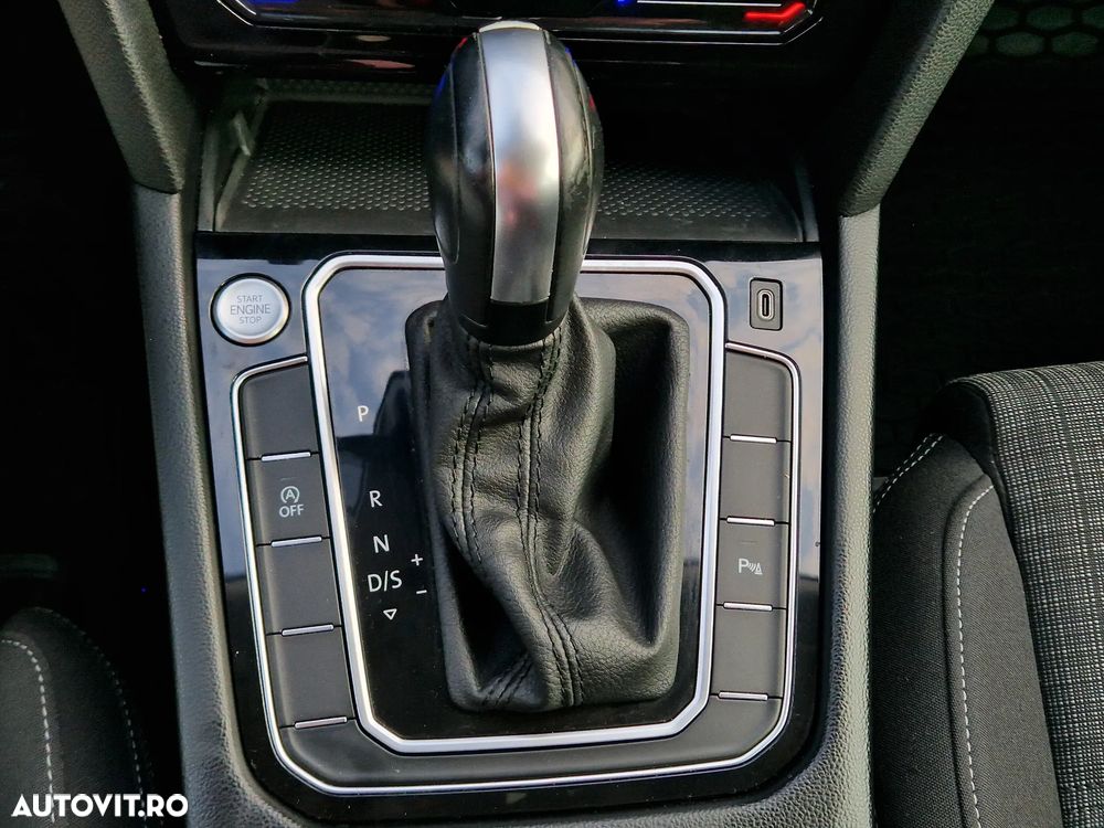 Volkswagen Passat 1.5 TSI ACT OPF DSG Comfortline - 19