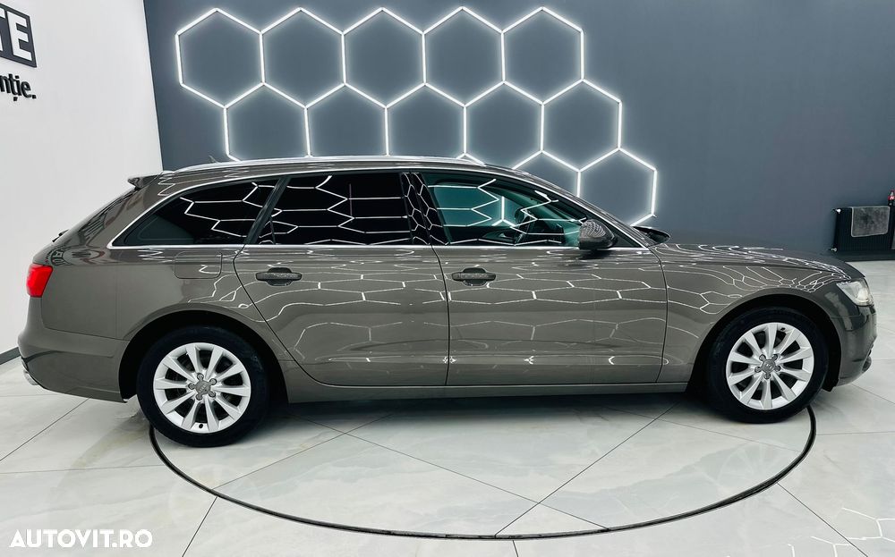 Audi A6 Avant 2.0 TDI Ultra DPF S tronic - 32