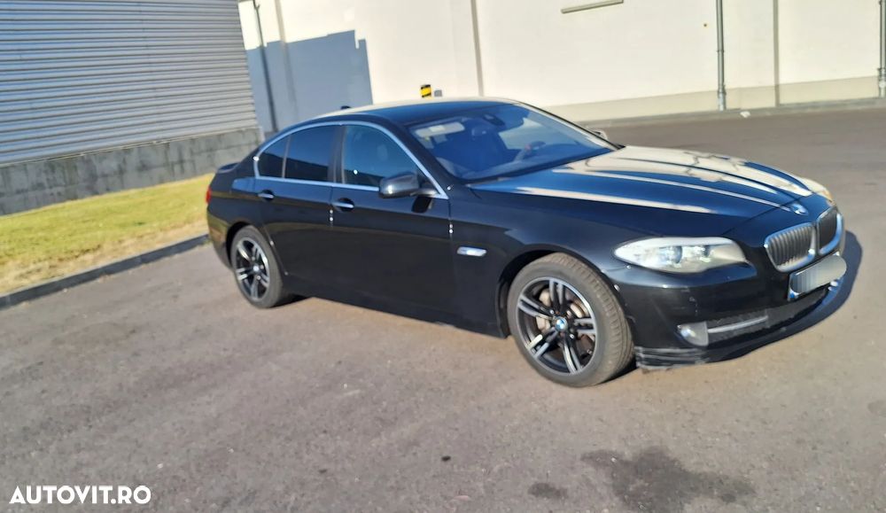 BMW Seria 5 525d Aut. - 6