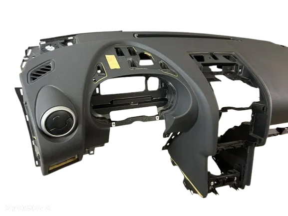 Deska rozdzielcza Nissan QASHQAI J10 lift 68200 JD900 Smart FORTWO II 451 Hyundai Tucson 3 84711D7000 84530-D3000 - 3