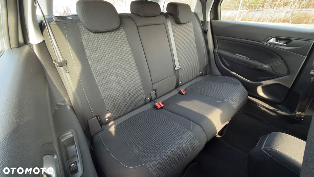 Peugeot 308 BlueHDi 120 EAT6 Stop & Start Active Business-Paket - 23