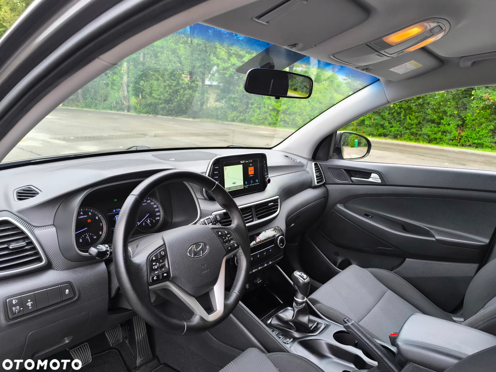 Hyundai Tucson 1.6 GDi 2WD Select - 10