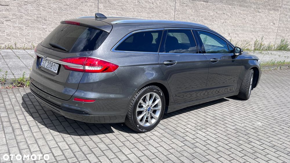Ford Mondeo - 4