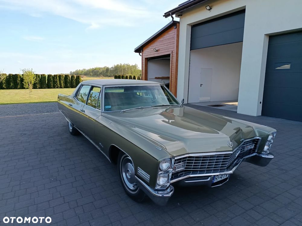 Cadillac Deville - 4