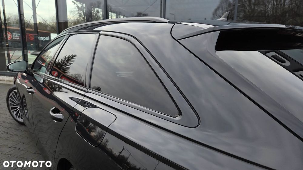 Audi A6 Avant 55 TFSI e quattro S tronic S line - 29
