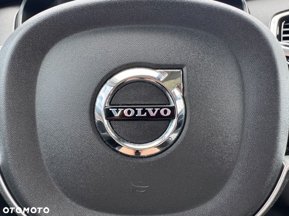Volvo XC 90 B5 D AWD Inscription - 25