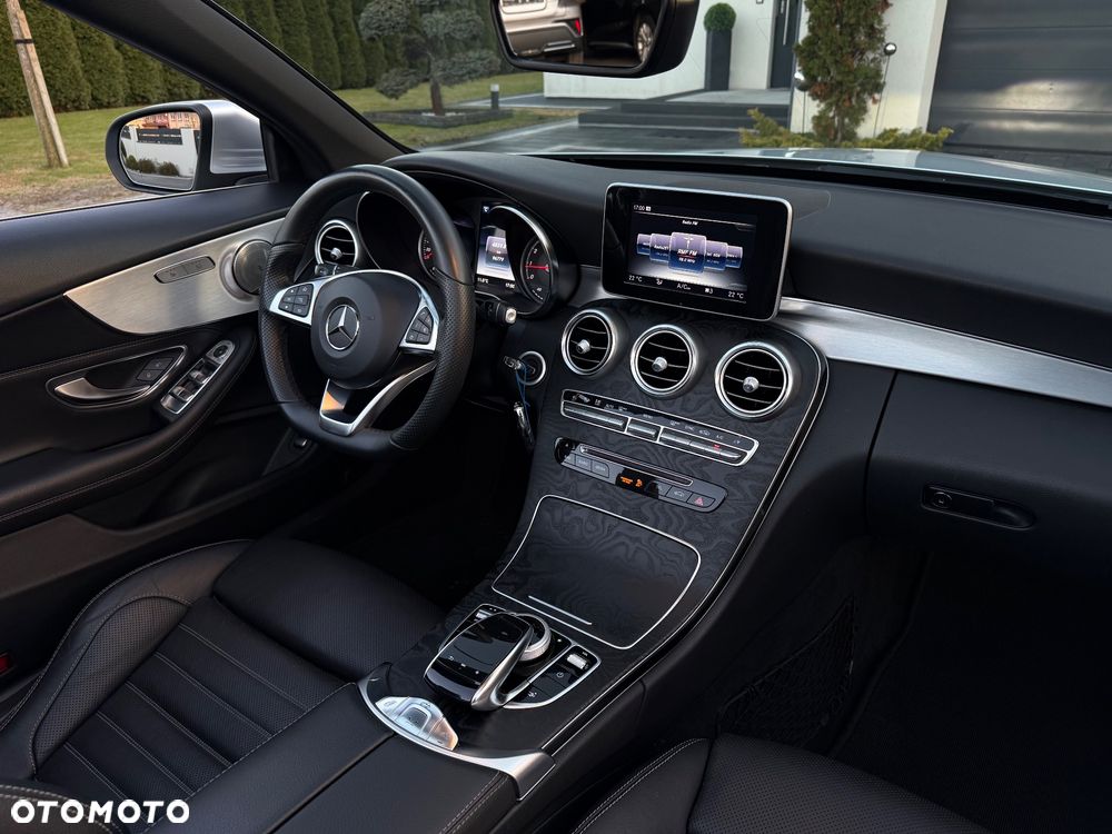Mercedes-Benz Klasa C 200 9G-TRONIC AMG Line - 29