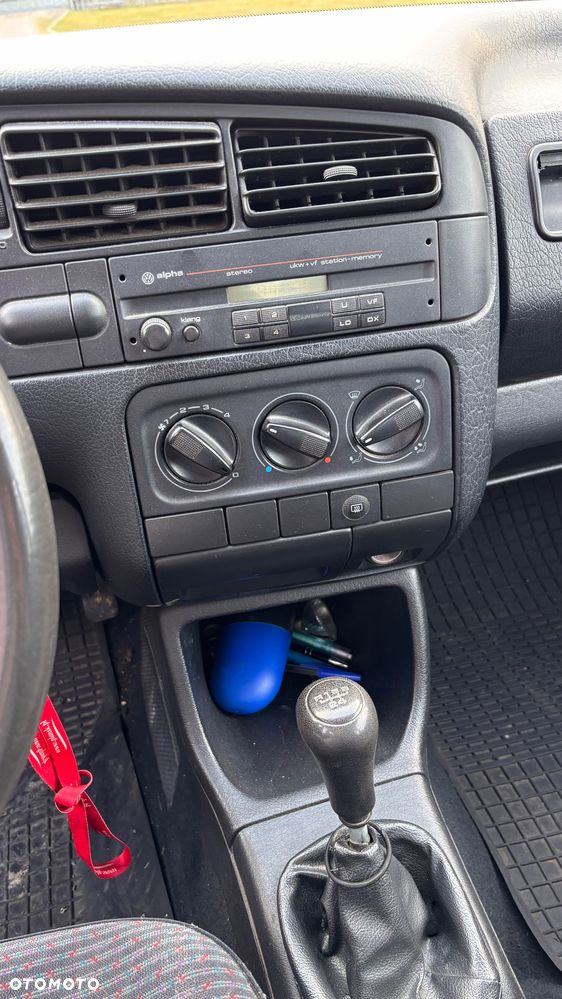 Volkswagen Golf - 12