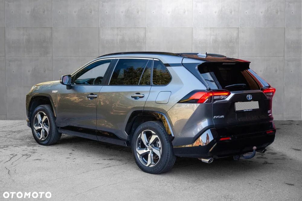 Toyota RAV4 - 4