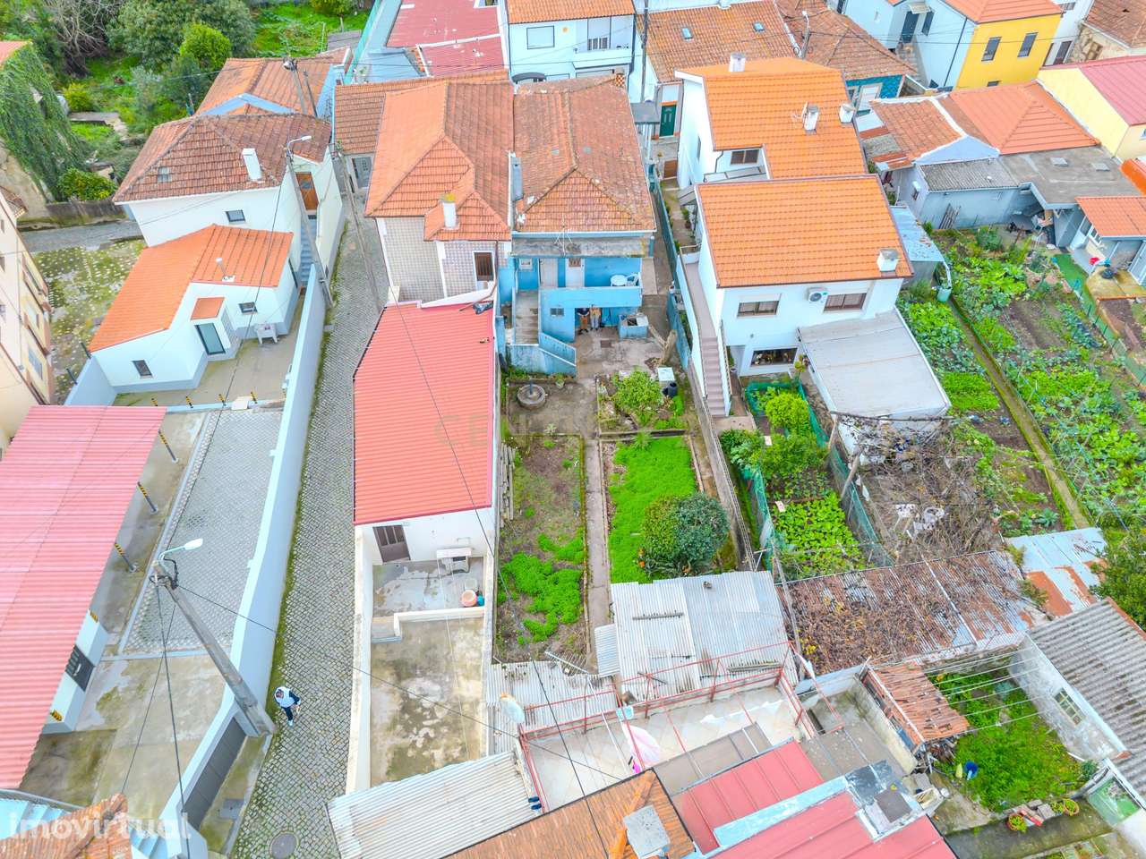 Moradia bifamiliar T2 + T1 em Valbom - Gondomar - Grande imagem: 3/32