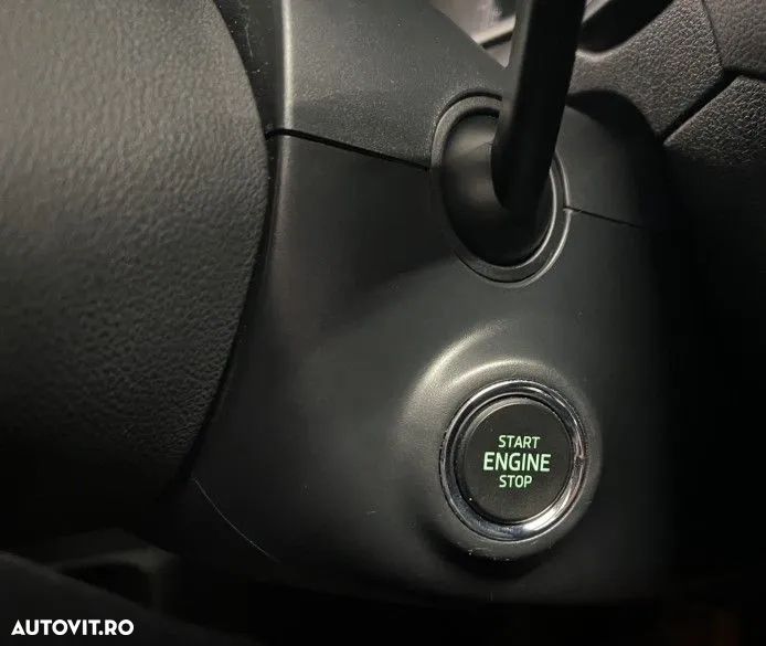 Skoda Octavia 2.0 TDI DSG Ambition - 26