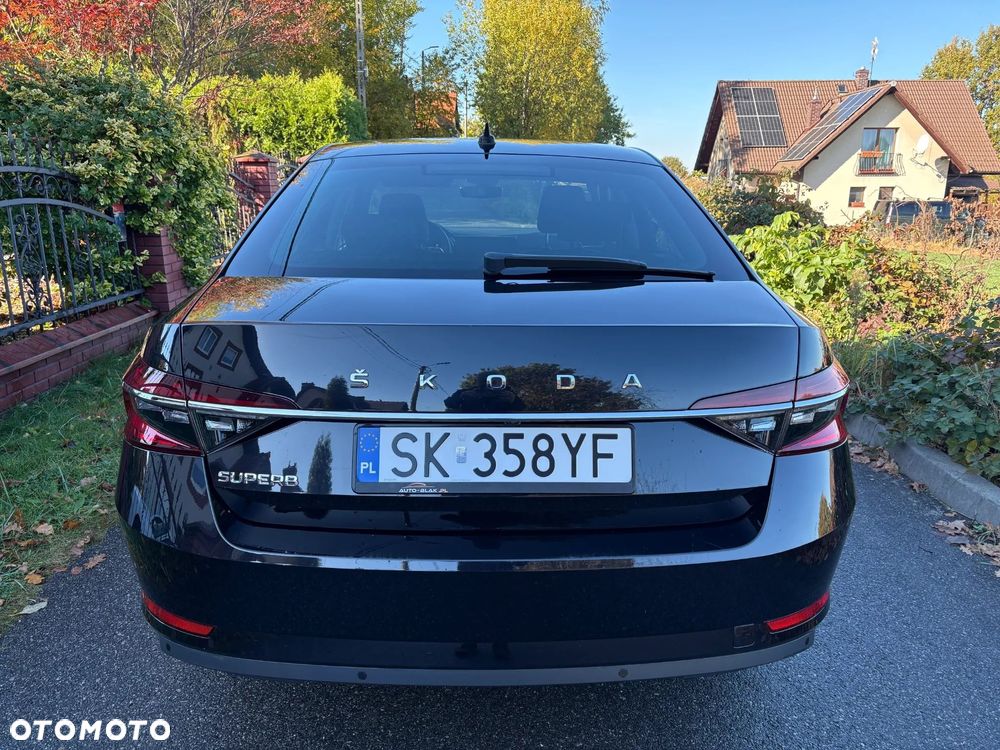 Skoda Superb 2.0 TDI SCR Style DSG - 8