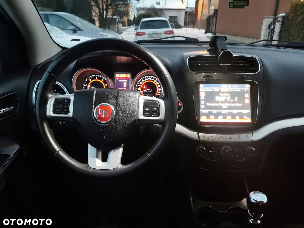 Fiat Freemont 2.0 Multijet 16V DPF Urban - 14