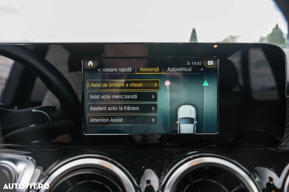 Mercedes-Benz GLB 220 d 4MATIC 8G-DCT AMG Line - 27