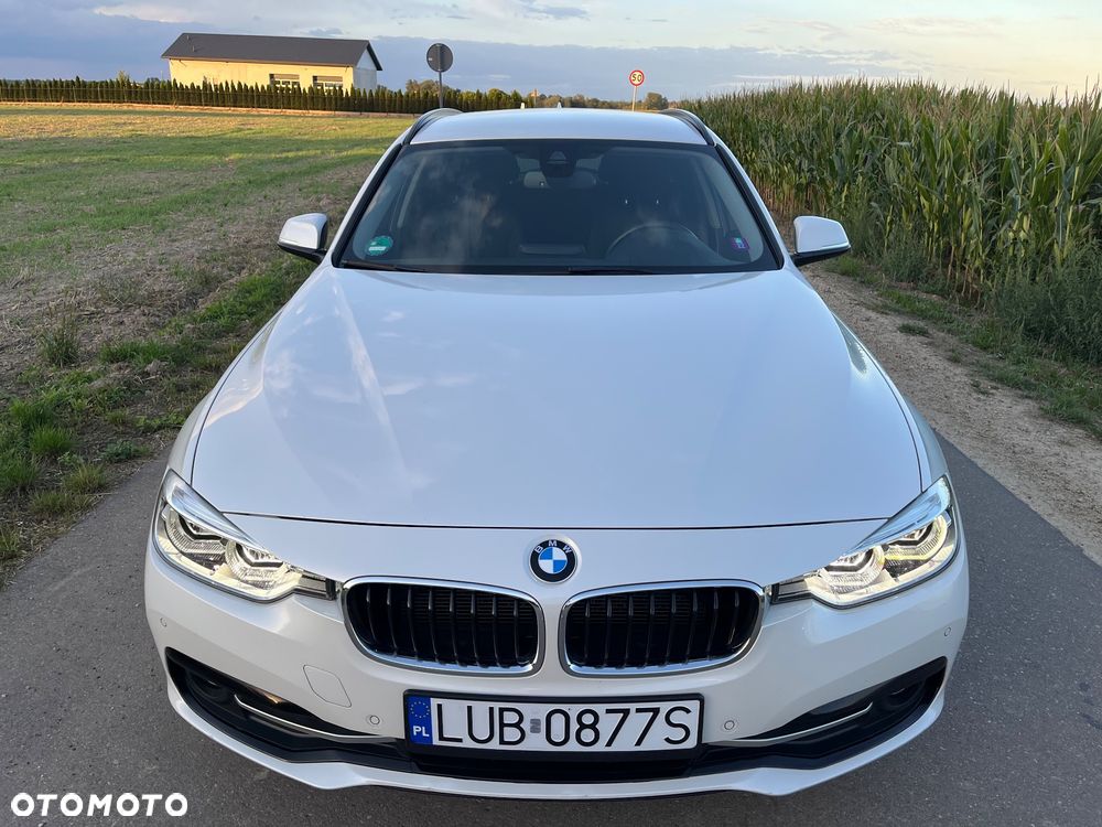 BMW Seria 3 320d Sport Line - 22