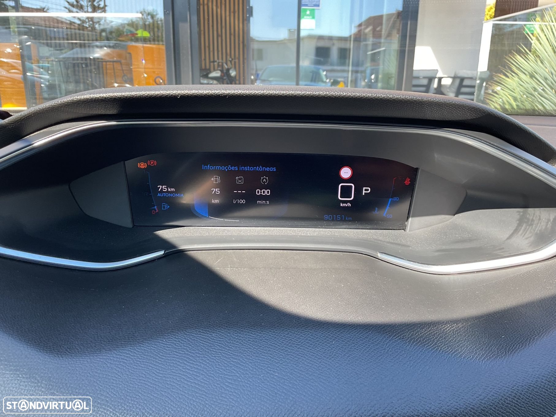 Peugeot 308 1.2 PureTech Allure EAT8 - 24