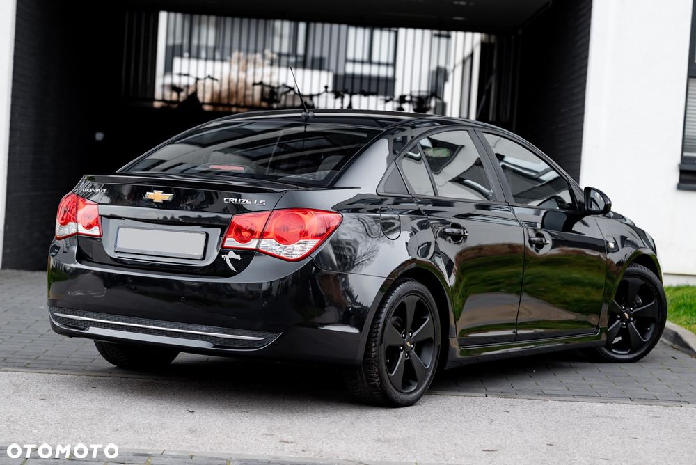 Chevrolet Cruze 1.8 LT - 13