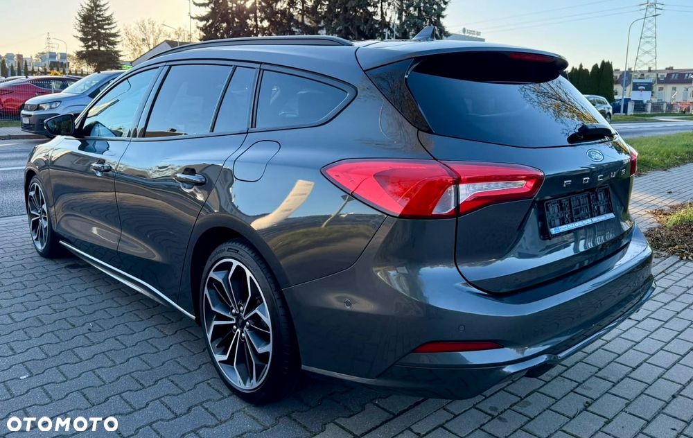 Ford Focus 1.5 TDCi DPF Start-Stopp-System ST-Line - 3