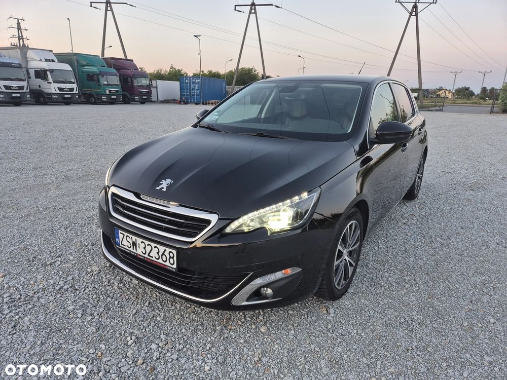 Peugeot 308 - 1