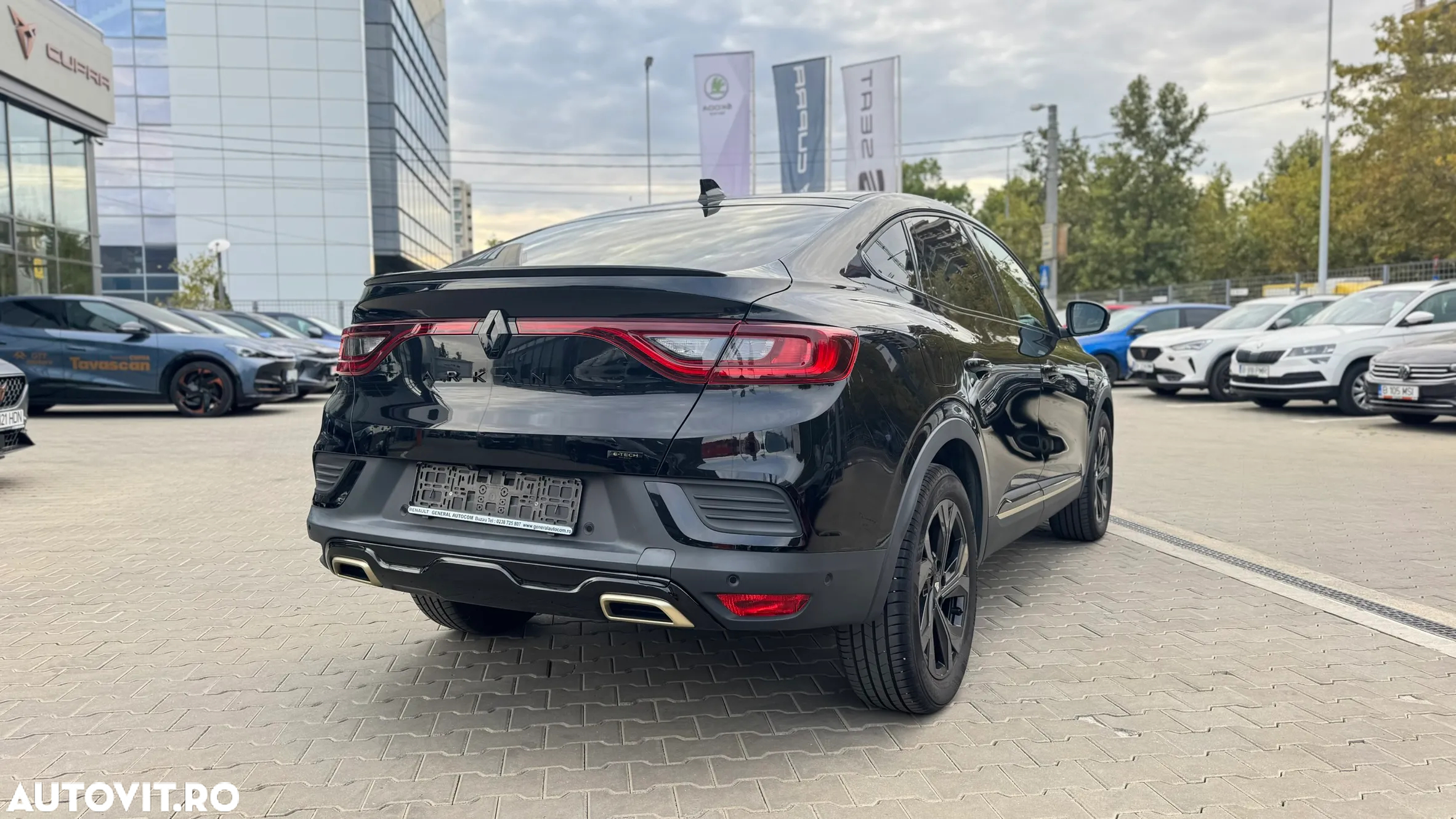 Renault Arkana E-TECH 145 Evolution - 4