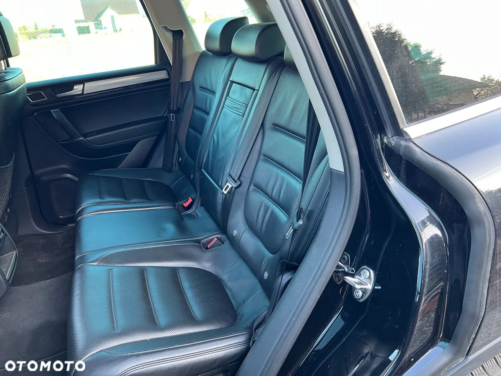 Volkswagen Touareg - 11
