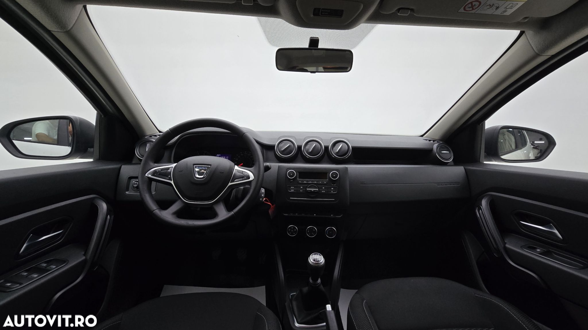 Dacia Duster 1.5 Blue dCi 4WD Comfort - 14