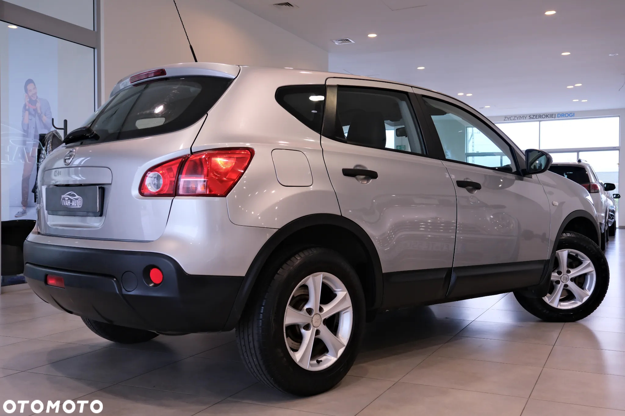 Nissan Qashqai 1.6 Acenta - 12
