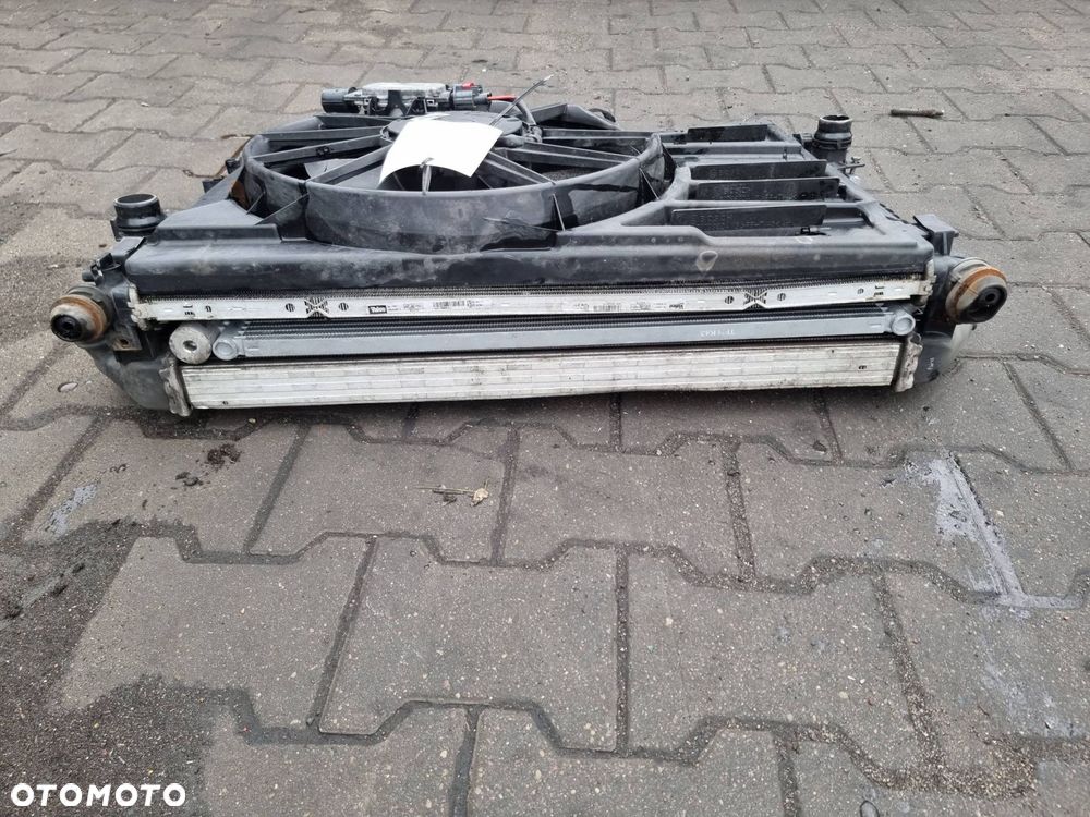 PAS PRZEDNI FORD C-MAX 8V61-8C607-R 8V61-9L440-AC - 8