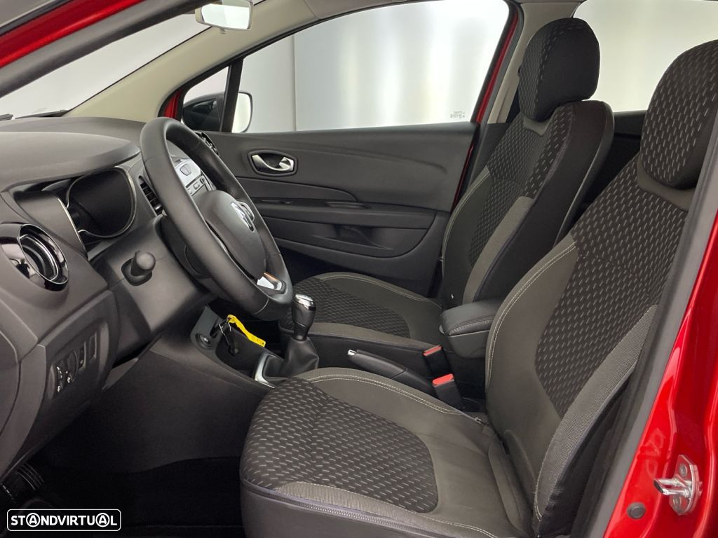 Renault Captur 0.9 TCE Exclusive - 11