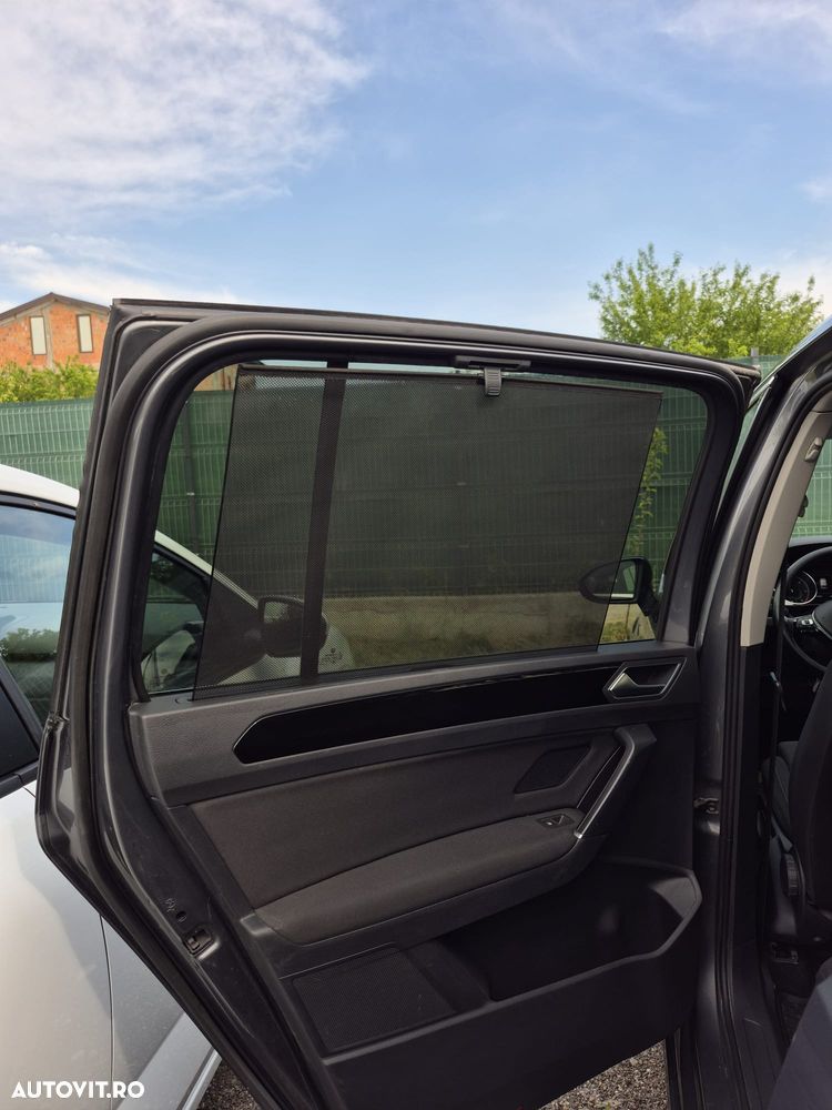 Volkswagen Touran 2.0 TDI SCR (BlueMotion Technology) DSG Highline - 15