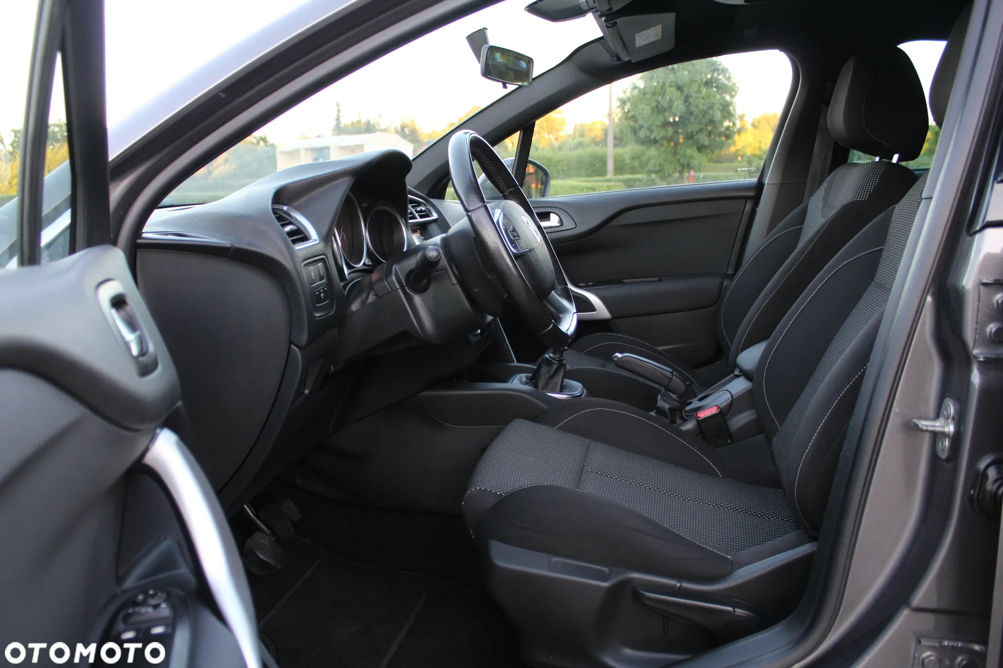Citroën DS4 PureTech 130 Stop&Start Chic - 33