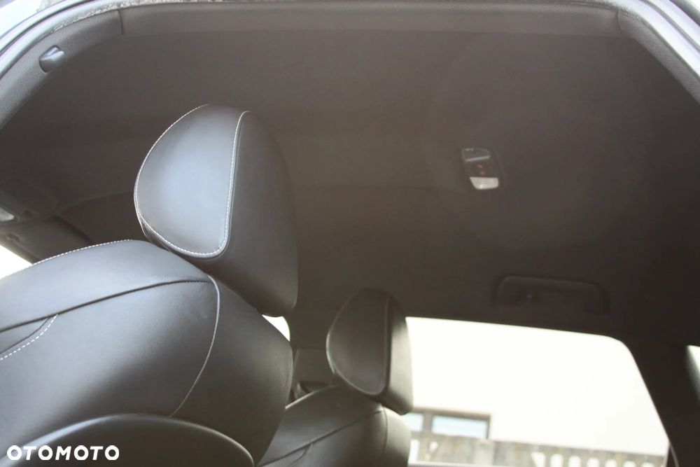 Audi A3 Sportback 1.4 TFSI S tronic S line Sportpaket - 19