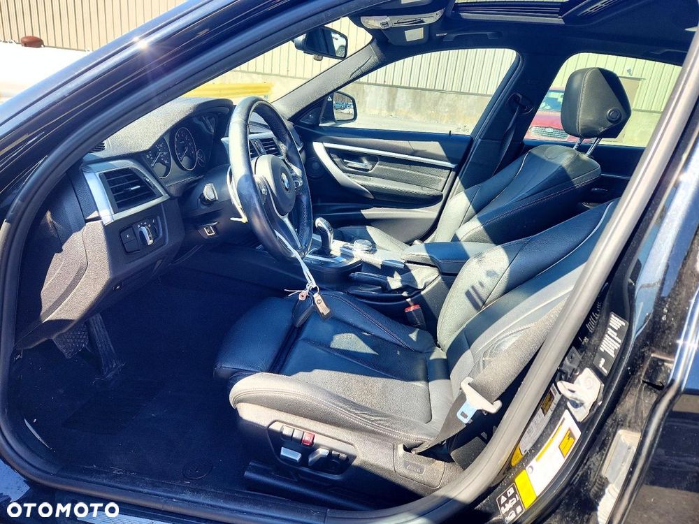 BMW Seria 3 330i xDrive M Sport - 7