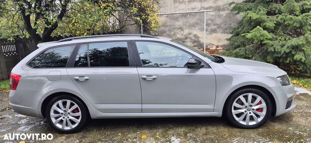 Skoda Octavia 2.0 TDI RS DSG - 4
