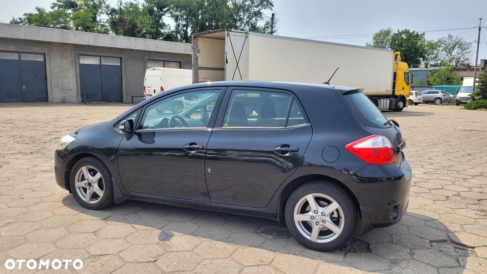 Toyota Auris 1.4 D-4D Premium MM - 9