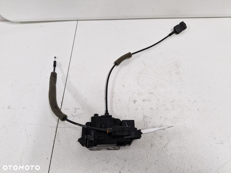 RENAULT MASTER III 3 LIFT IV 4 ZAMEK DRZWI PRAWY PRZÓD 805022622R - 1