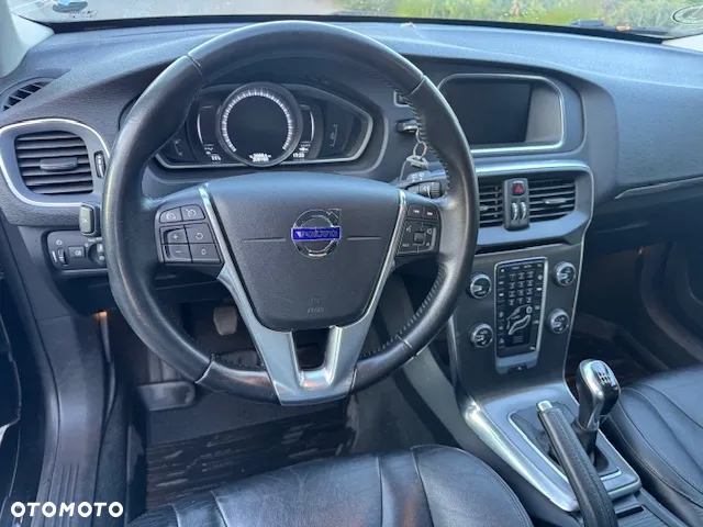 Volvo V40 D2 Drive-E Dynamic Edition - 19