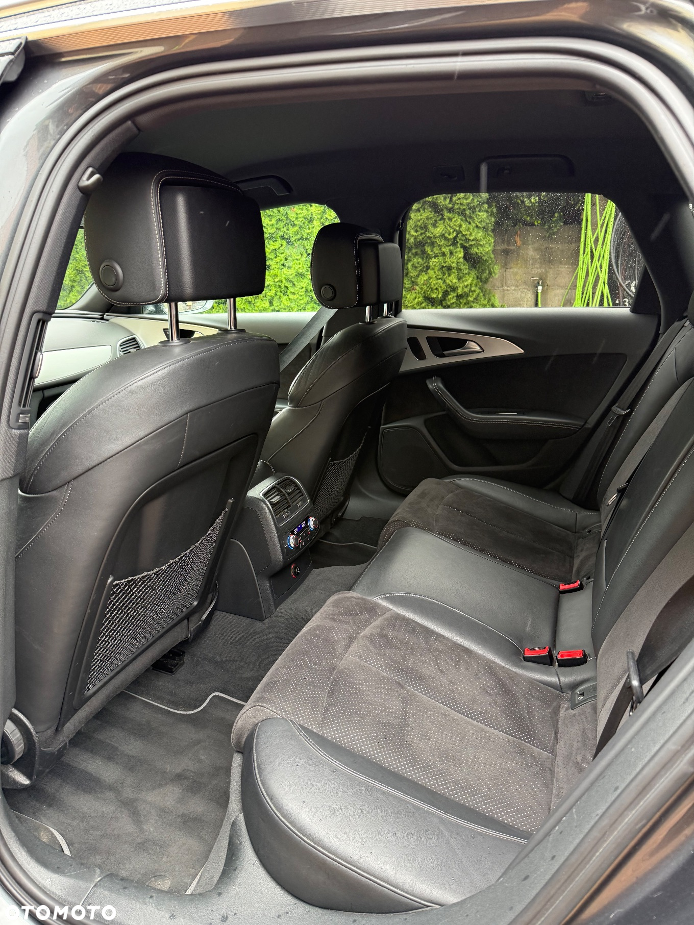 Audi A6 Avant 2.0 TDI Ultra S tronic - 24