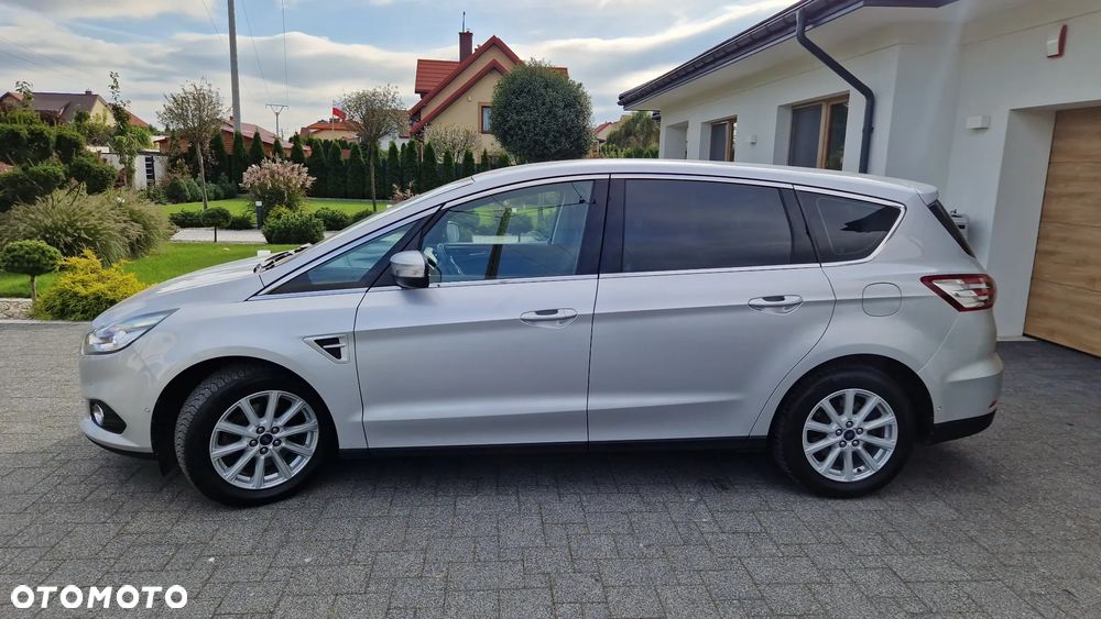 Ford S-Max 2.0 TDCi Titanium PowerShift - 2