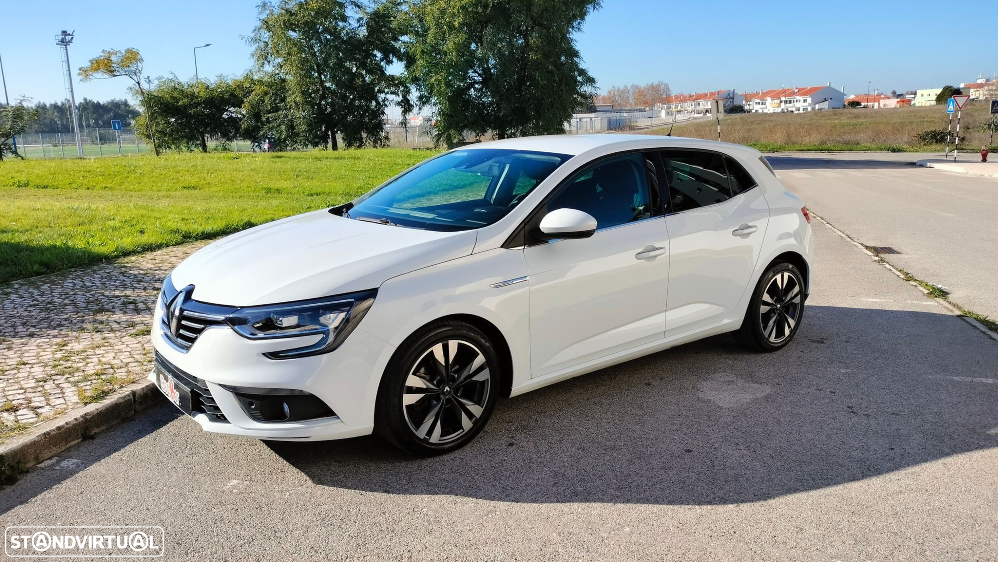 Renault Mégane BLUE dCi 115 EDC Deluxe-Pack LIMITED - 5