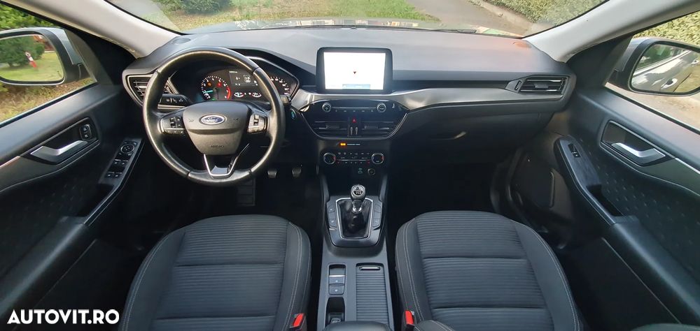 Ford Kuga 1.5 EcoBoost 2x4 Titanium - 28
