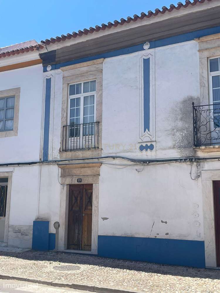 Edifício para remodelação total, Borba - Grande imagem: 3/4