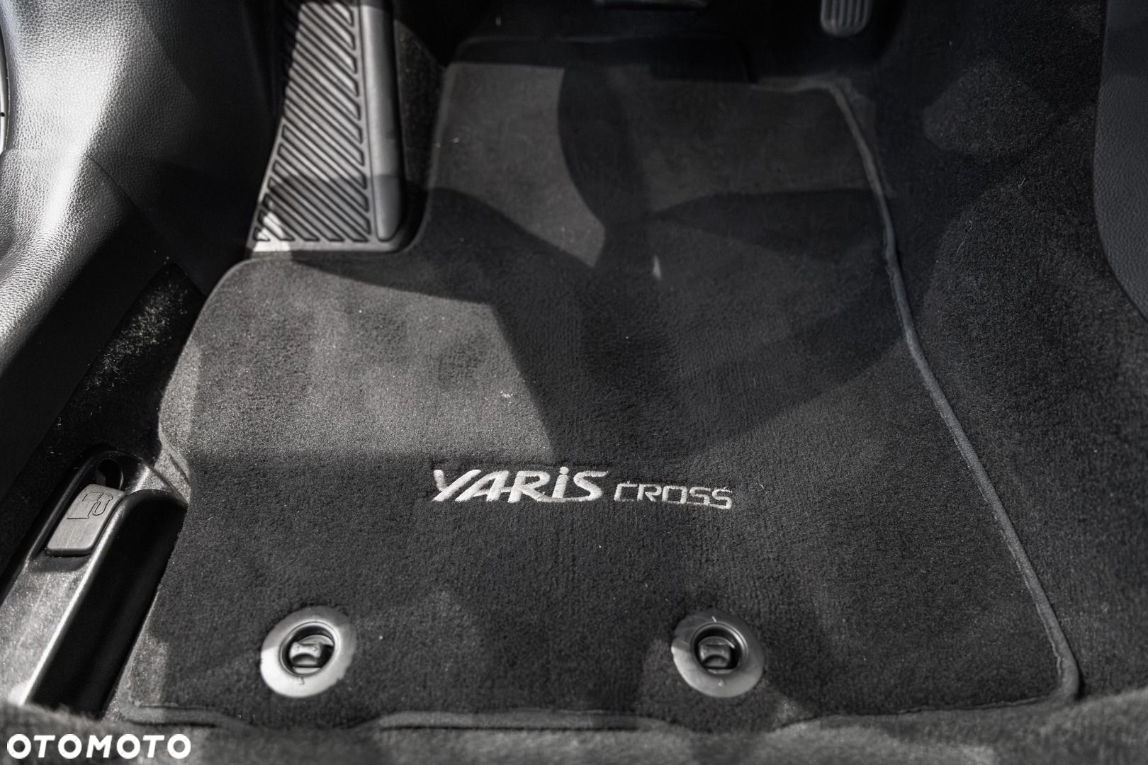 Toyota Yaris Cross - 19