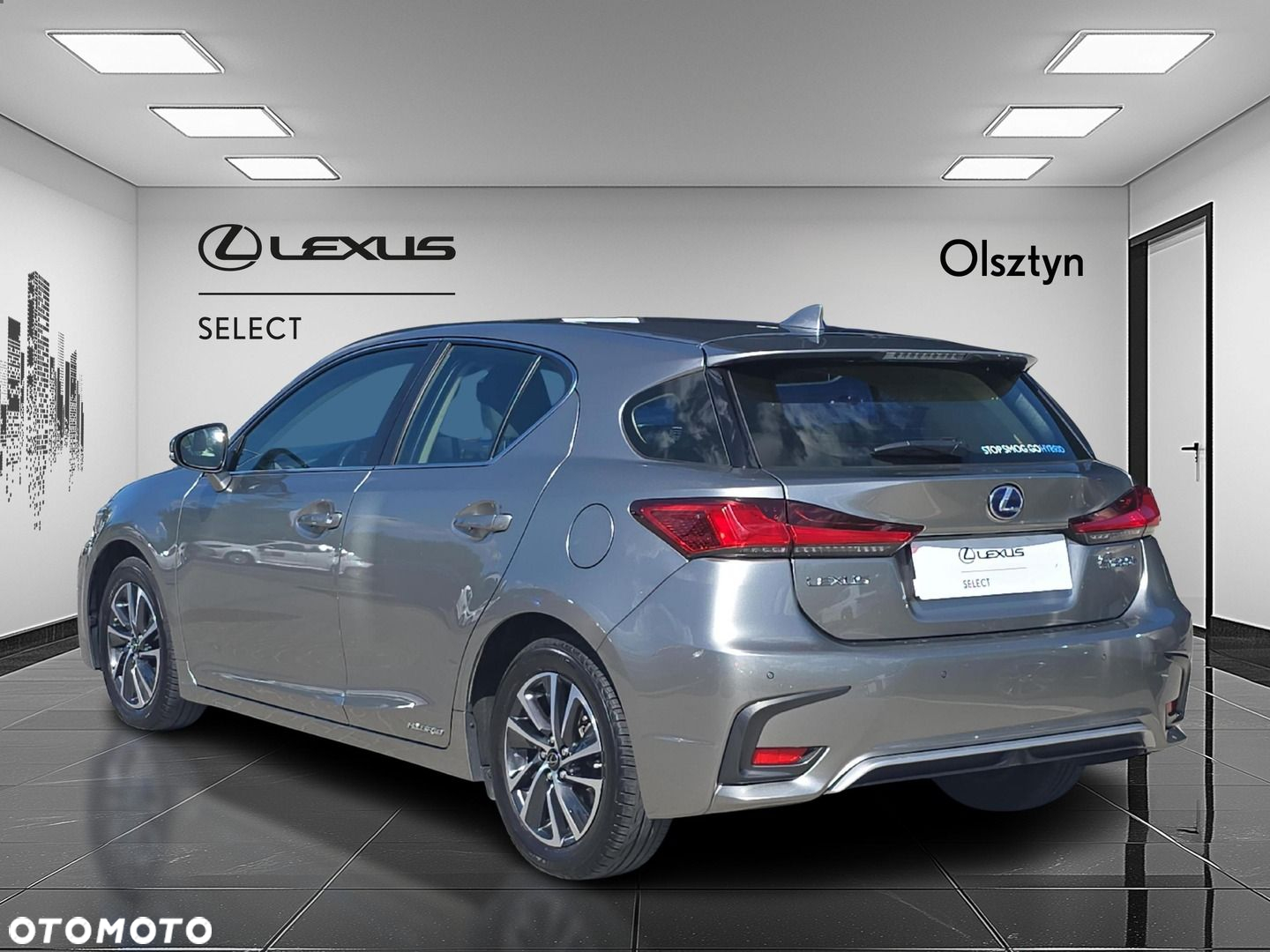 Lexus CT - 3